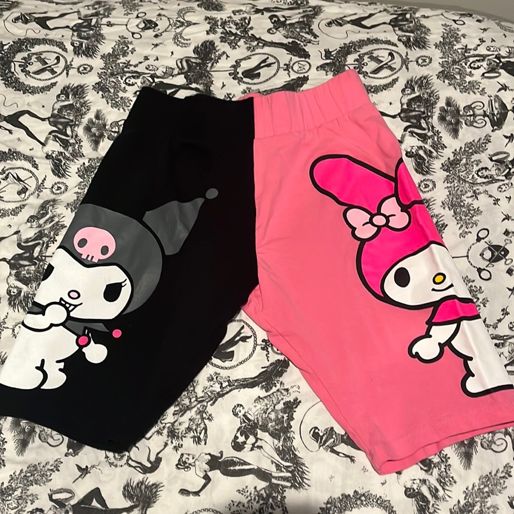 Kuromi & My Melody biker shorts🎀🖤☠️ (Sold out on website)